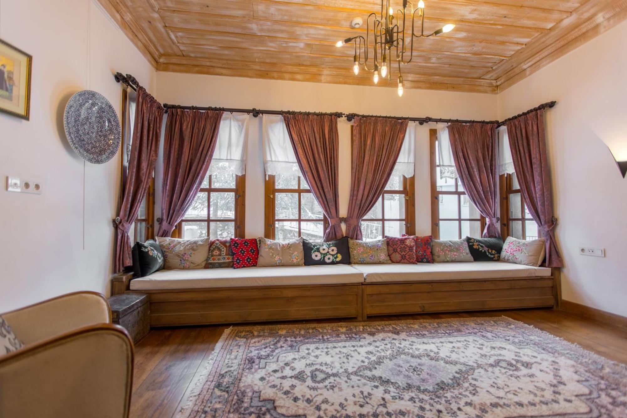 Isparta Historical Mansion Eskiciler Konagi - Cittaslow Egirdir Exterior photo
